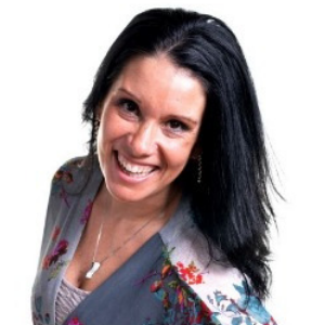 Laithicia Adam - Éducatrice à l'enfance